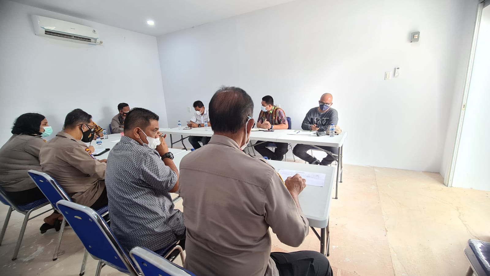 Rapat kordinasi persiapan Isoter Terapung Pemko Medan KM. Bukit Raya bersama Kapolres Pelabuhan Belawan